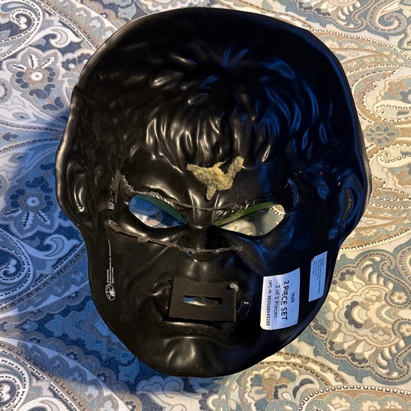 Kids Hulk Costume - Picture 9 of 9